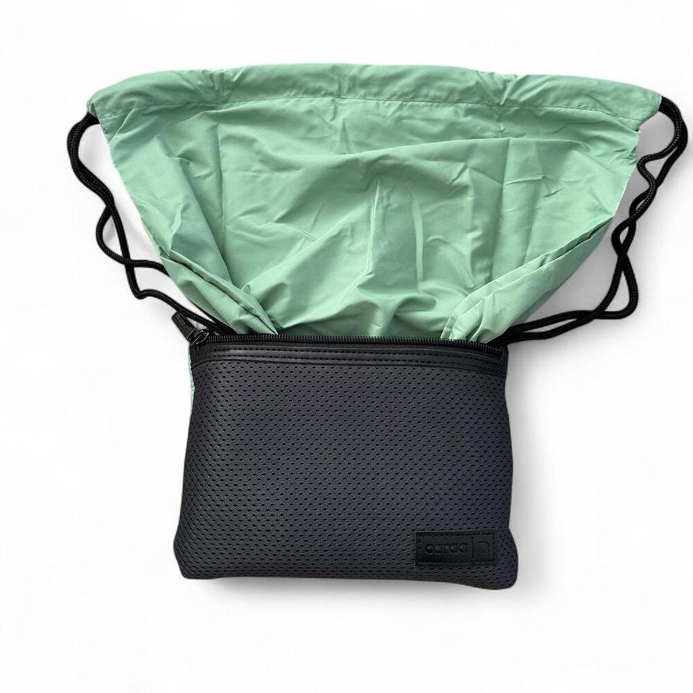 Caraa black mesh zip pouch